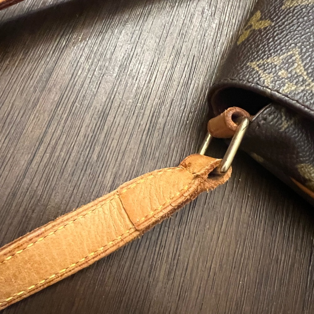 Authentic Louis Vuitton Musette Monogram Shoulder Bag! Vintage! EUC! - Picture 8 of 16
